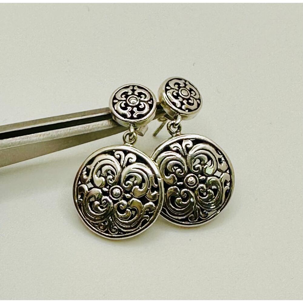 Vintage 925 Sterling Silver Earrings